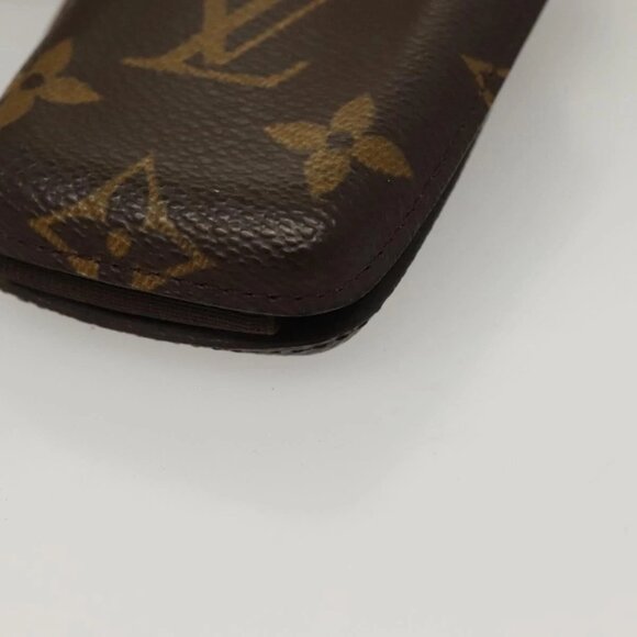 LOUIS VUITTON Monogram Etui Telephone International Cell - Picture 15 of 16